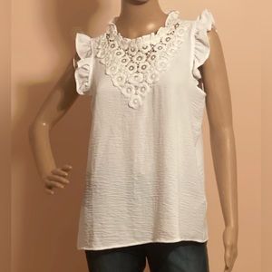 80PARK White blouse sleeveless ruffles shoulders embroidered flowers woman’s M